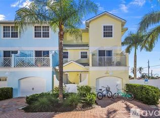 8932 Duval Ln #B18, Sarasota, FL 34231
