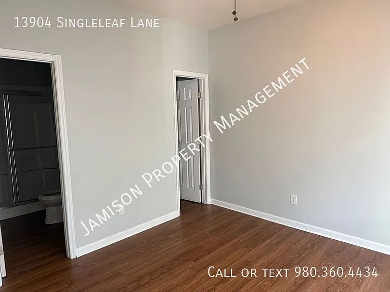 13904 Singleleaf Ln — Photo 7