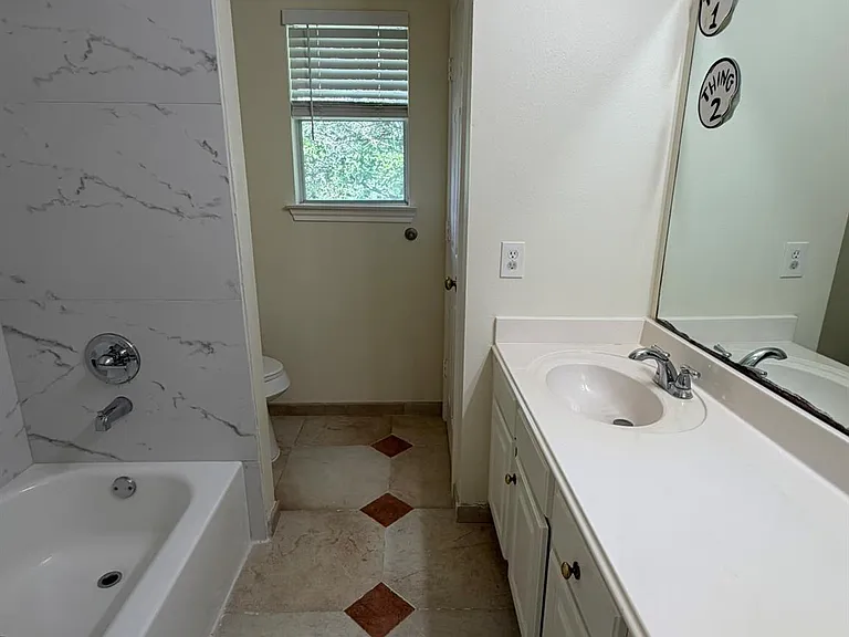 15107 Palton Springs Dr — Photo 13