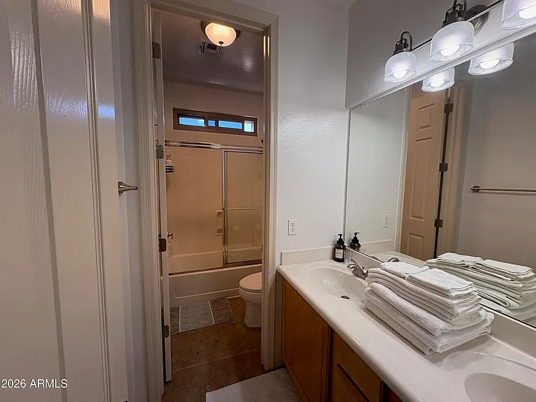 4132 E Pullman Rd — Photo 35