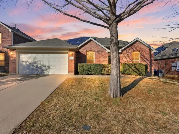 424 Shady Shore Ln, Crowley, TX 76036