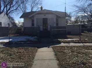 921 W 10th St, Grand Island, NE 68801