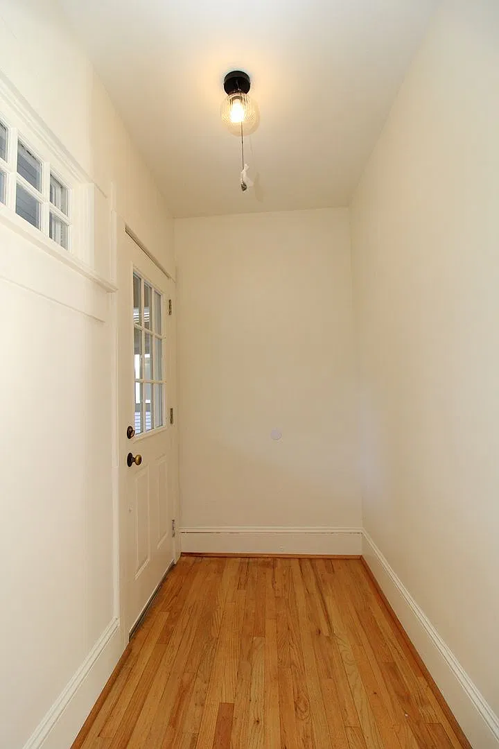 Beautifully Remodeled Richmond 3 Bed/2 Bath Craftsman! — Photo 3