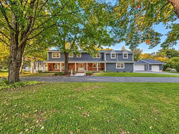 N77W22100 Wooded Hills DRIVE, Lisbon, WI 53089