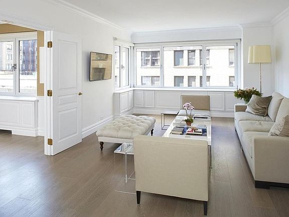 2nd image of 35 E 85th St APT 10C