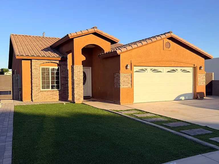 173 N Cecilia Torres Ct — Photo 4