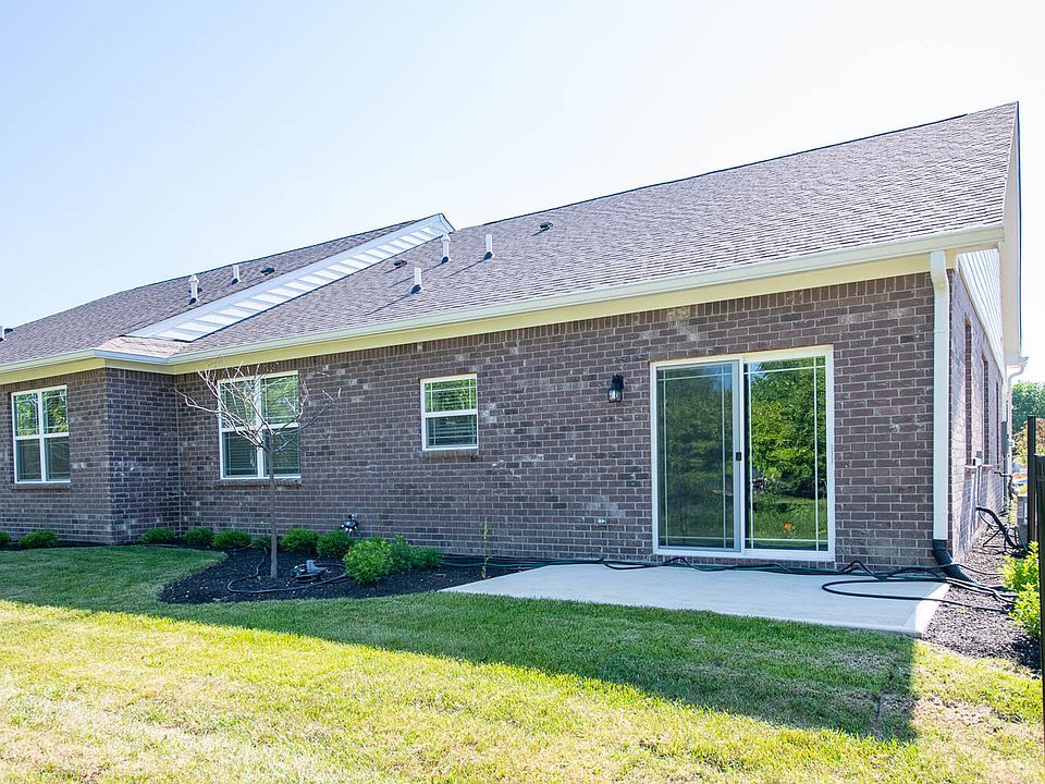 2nd image of 803 Countryside Ct