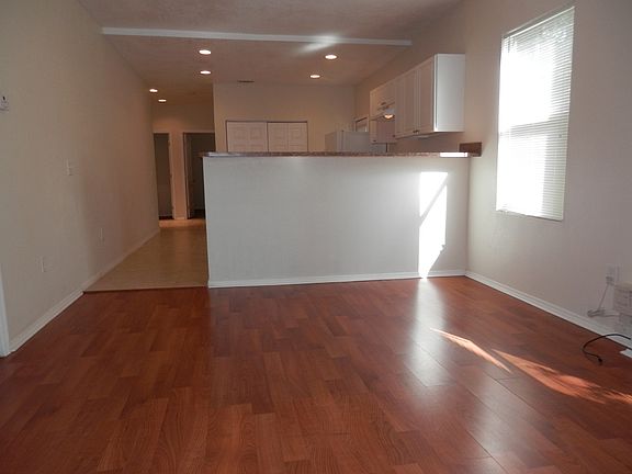 4th image of 3411 N 11th St