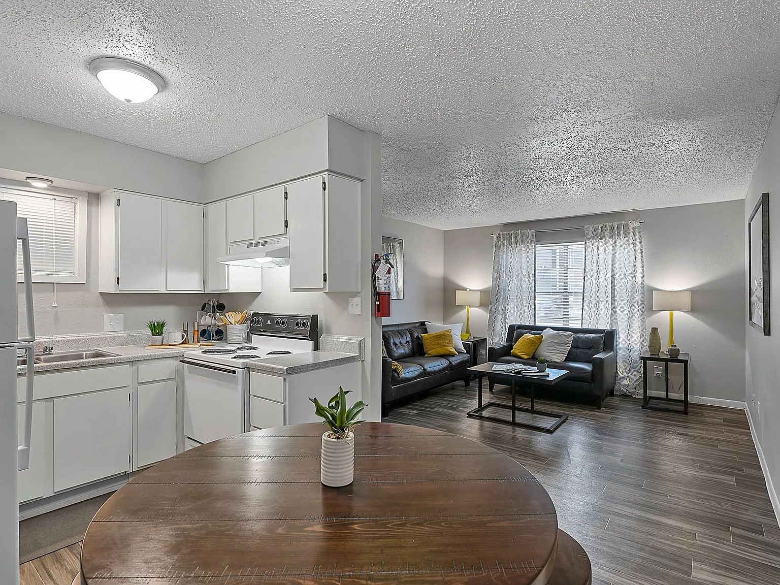 Sage Creek Apartments — Photo 2