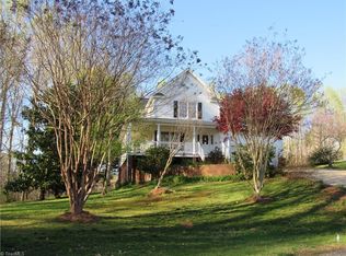 2112 Chestnut Grove Rd, King, NC 27021