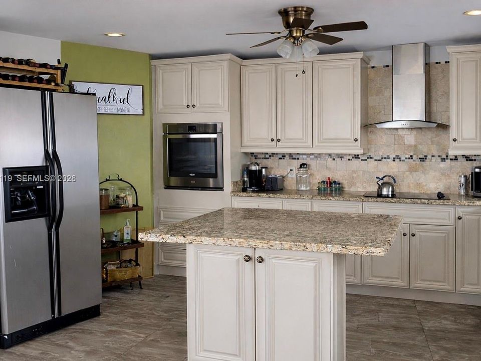 1st image of 1351 NE Miami Gardens Dr APT 926E
