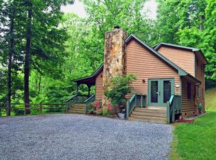 83 Forget Me Not Ln, Whittier, NC 28789