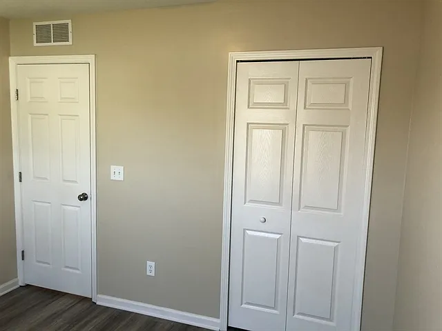 3201 Ginny Lake Dr — Photo 14