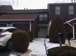 981 Valley St #3, Vauxhall, NJ 07088
