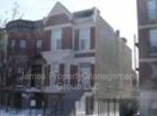 2213 W Washington Blvd #1R, Chicago, IL 60612