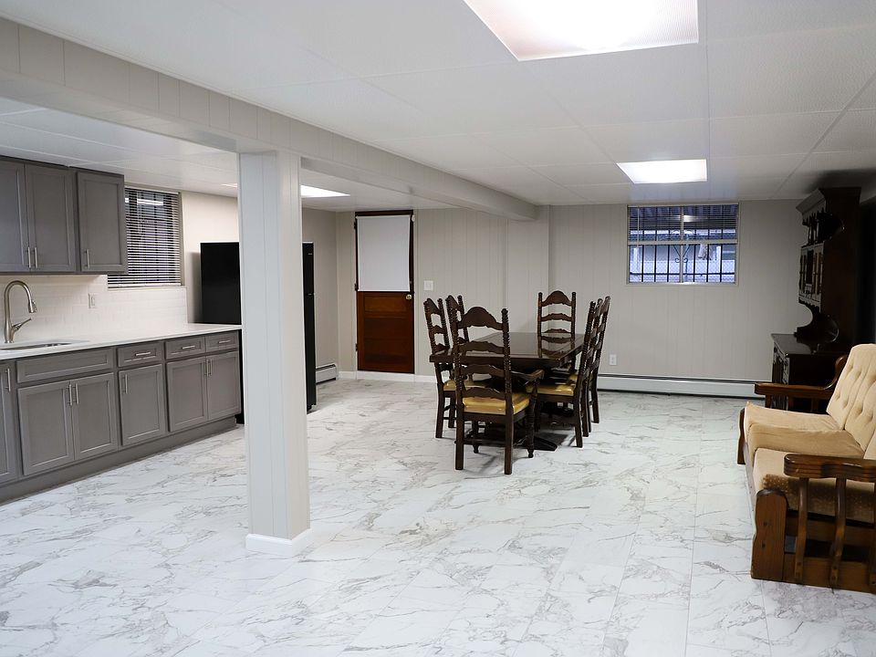 1st image of 15 Bleecker St #B