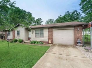 517 Nevada Ave, Mountain Home, AR 72653