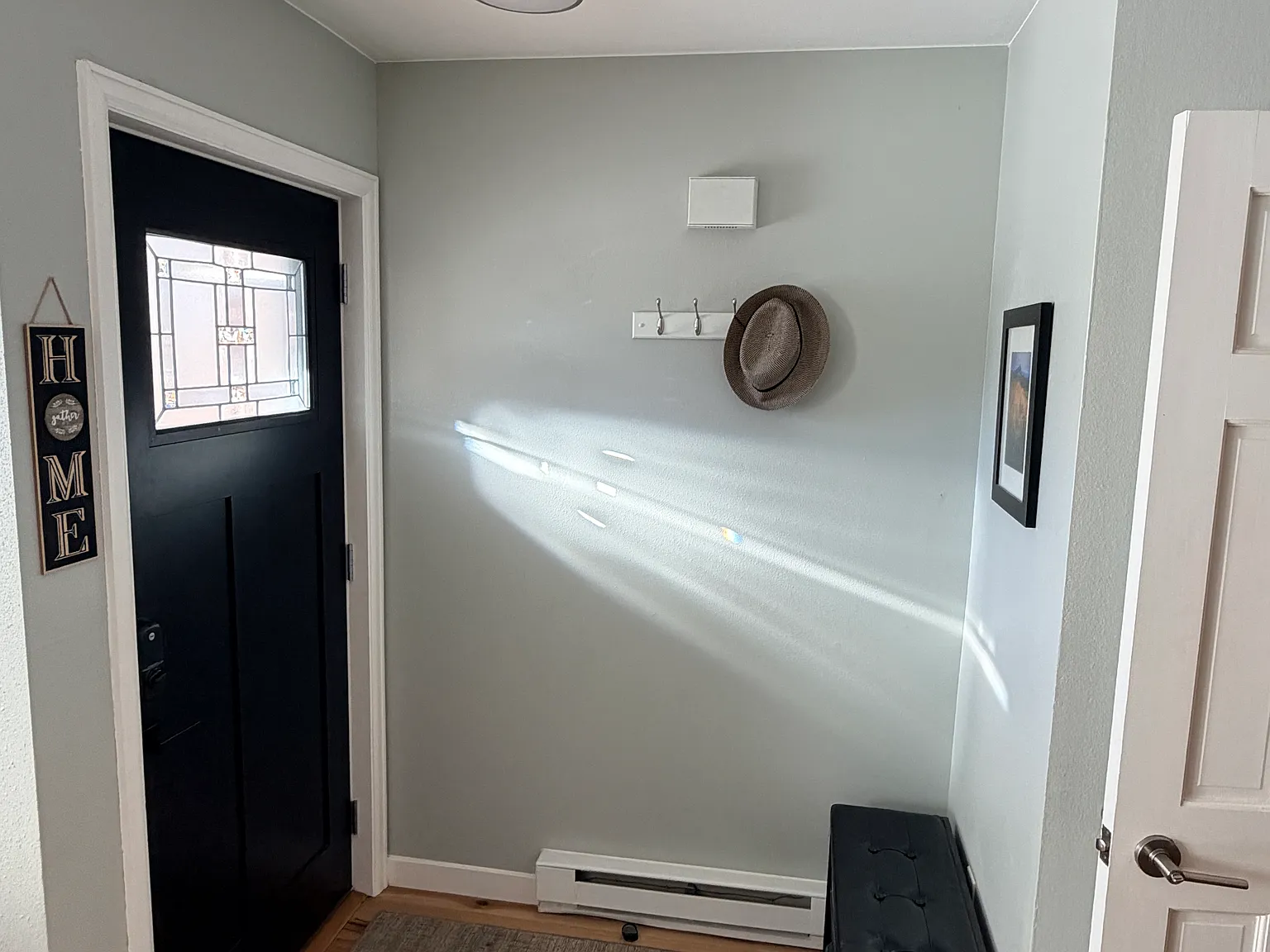 2 bed, 2.5 bath, 1250 sqft, $3,850 — Photo 2