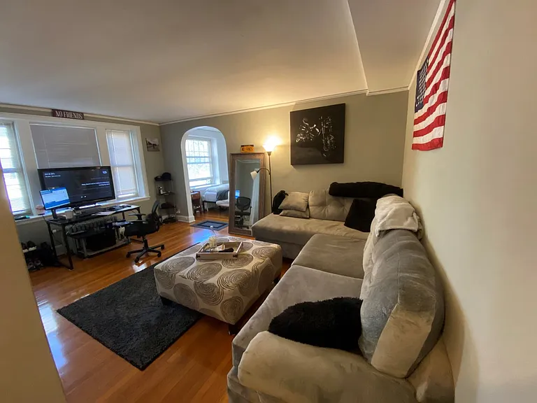 Bryant Apartments — Photo 46