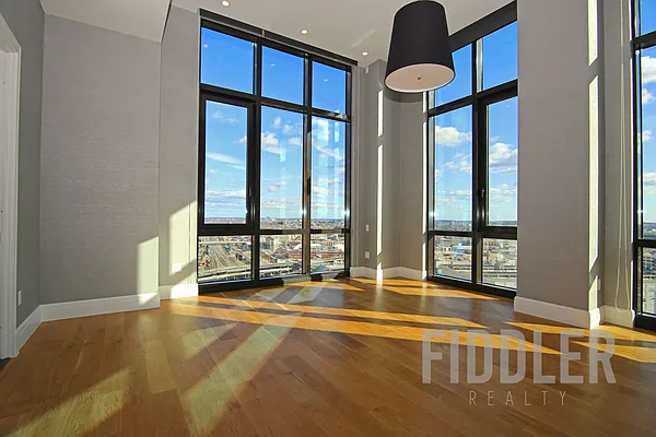 Rented by Fiddler Realty | media 68