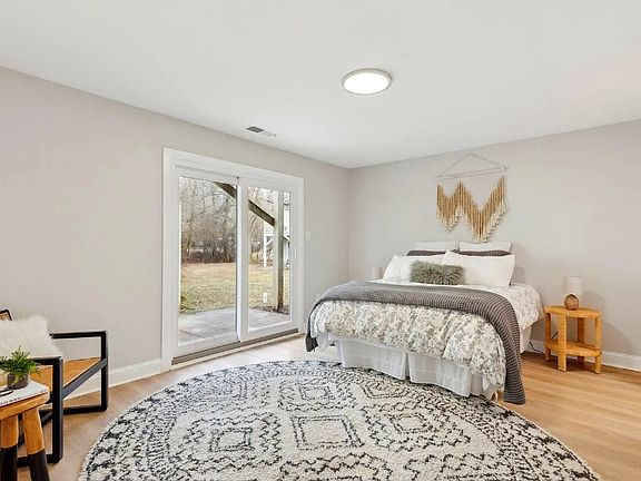 3rd image of 54 Cavendish Dr #54