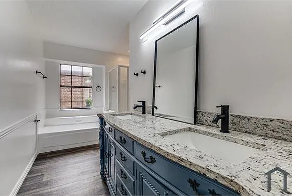 434 Wellington Dr — Photo 8