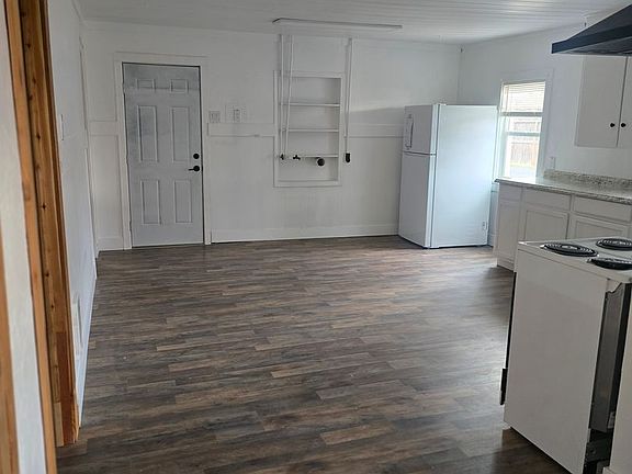 4th image of 1026 & 1038 SW 17th St #1038