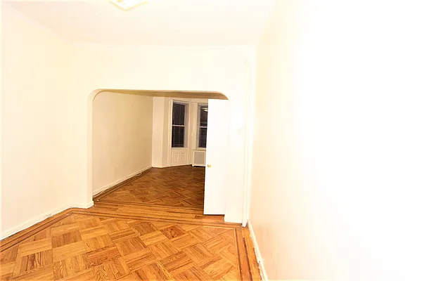 Rented by Superior Realty Service | media 3