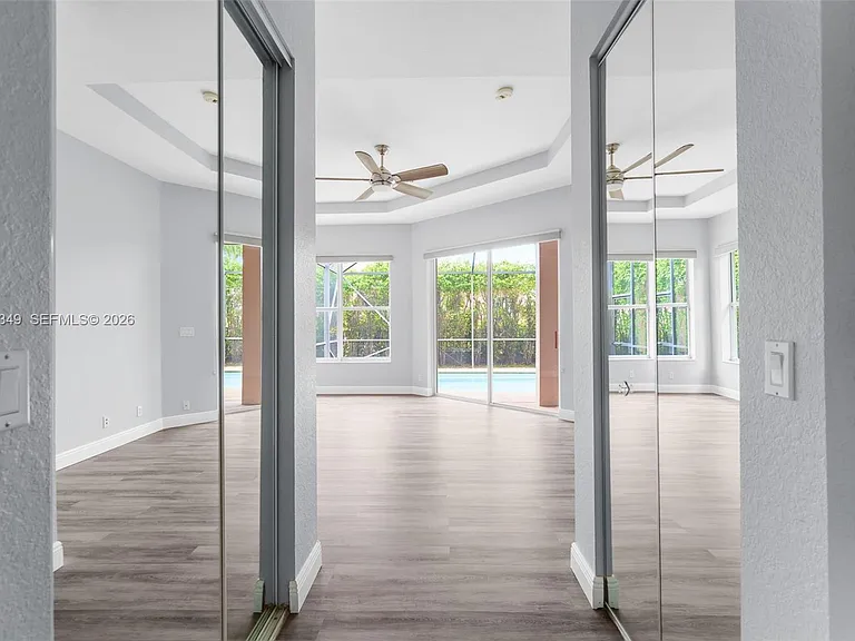 10635 NW 61st Ct — Photo 34
