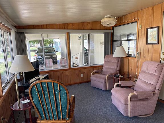 4th image of 3513 Whisper Dr #81