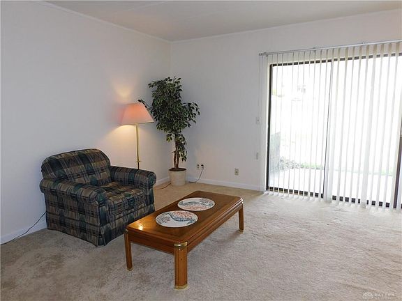 4th image of 1108 Eagle Feather Cir APT A