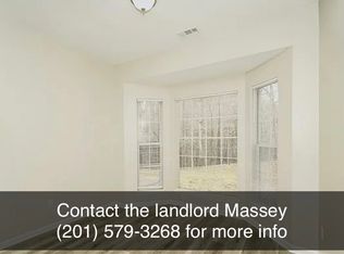 9221 Stone Abbey Pl, Charlotte, NC 28215