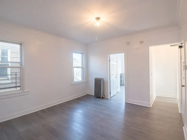 93 21st St #3 — Photo 8