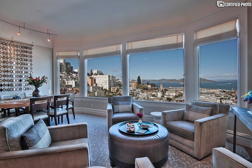 Spectacular living area with designer furnishings