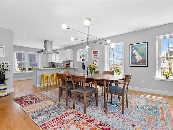 4th image of 156-160 Highland St