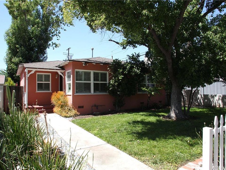 1st image of 5557 Strohm Ave