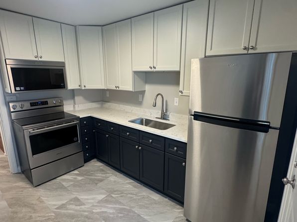 4841 N Mohawk Ave #2