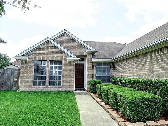 2nd image of 21107 Royal Villa Dr