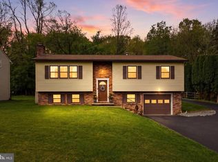 314 Parkview Rd, Reading, PA 19606