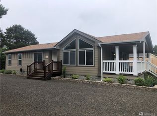 395 S Wynoochee Dr SW, Ocean Shores, WA 98569