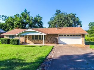 151 Edgewood Rd #1, Eufaula, OK 74432