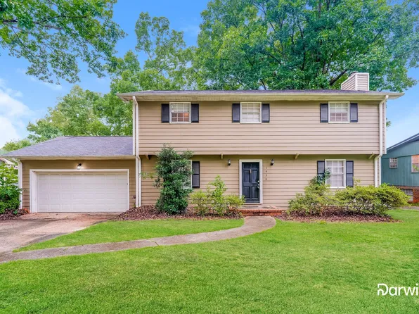 1438 Cabin Hill Rd, Birmingham, AL 35235