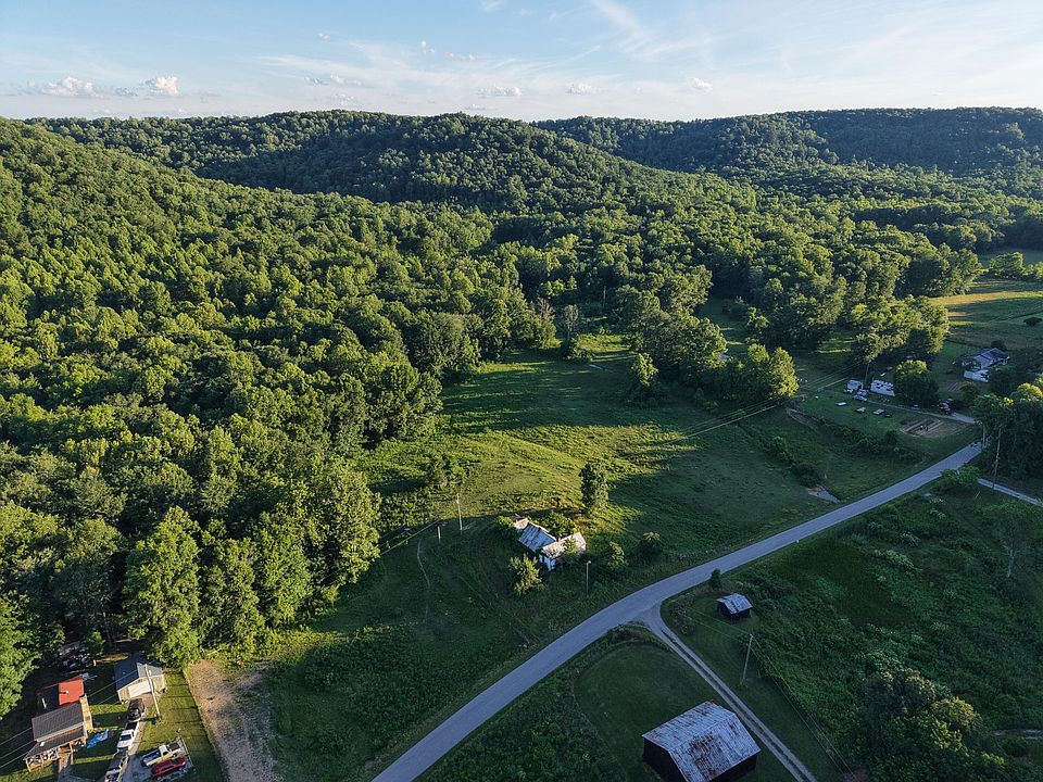 1st image of 2319 Beechy Creek Rd