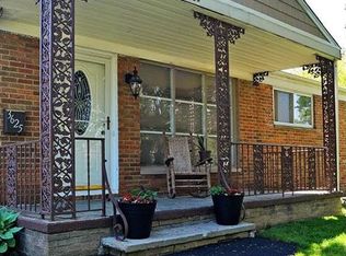 3625 Glenbar Dr, Fairview Park, OH