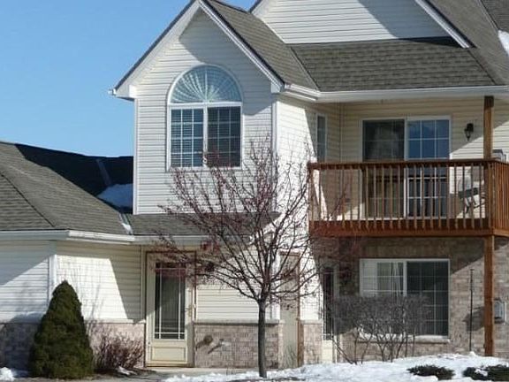 2nd image of 2205 N University Dr Unit 1