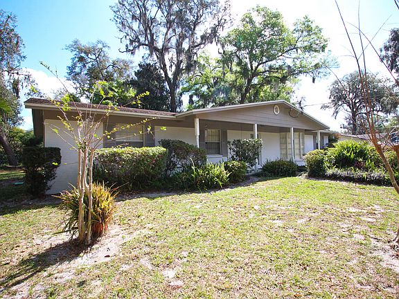 4th image of 2819 Cedarcrest Dr