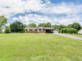 466 Belcher Rd, Boiling Springs, SC 29316