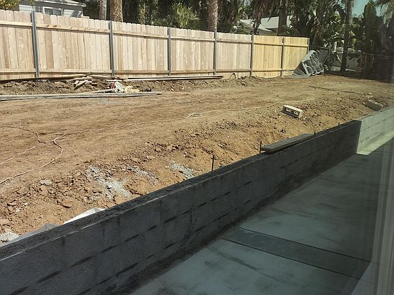 3rd image of 2125 Vista Grande Pl #Adu