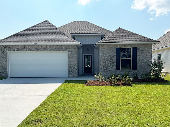 2nd image of 32519 White Bloom Ln