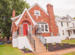 7713 Weston Pl, Saint Louis, MO
